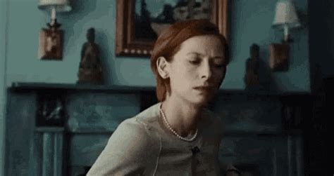 Surprised Scared GIF - Surprised Scared Paused - Discover & Share GIFs