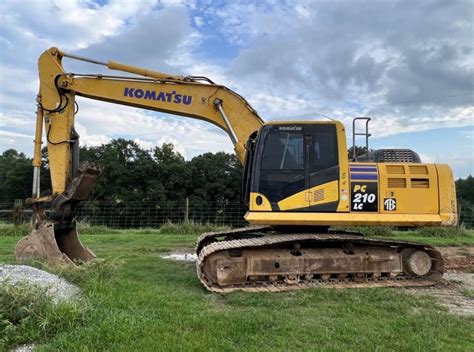 2012 Komatsu PC210LC-10 Excavator For Sale, 12,000 Hours | Lewisville ...