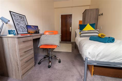 Student accommodation in London for less than £200/week | Student.com