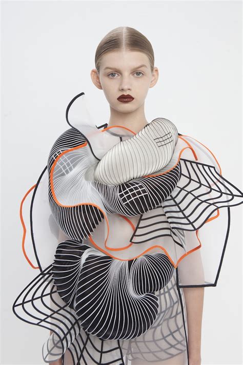 Innovative Fashion Collection Designed with 3D Printing Technology