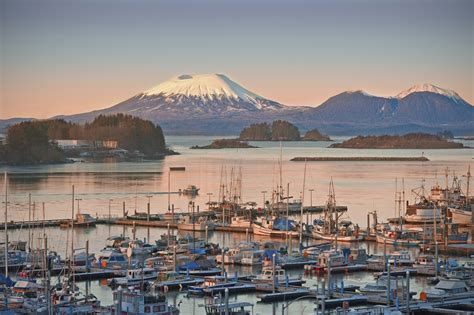 Alaska’s Mount Edgecumbe volcano shows more signs of reawakening ...