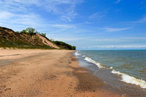 Park Service: Indiana Dunes Shouldn't Be A National Park | WBAA