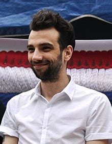 Jay Baruchel - Wikipedia