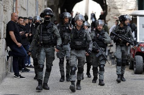 Likud agrees to split entire Border Police from police force, hand Ben ...