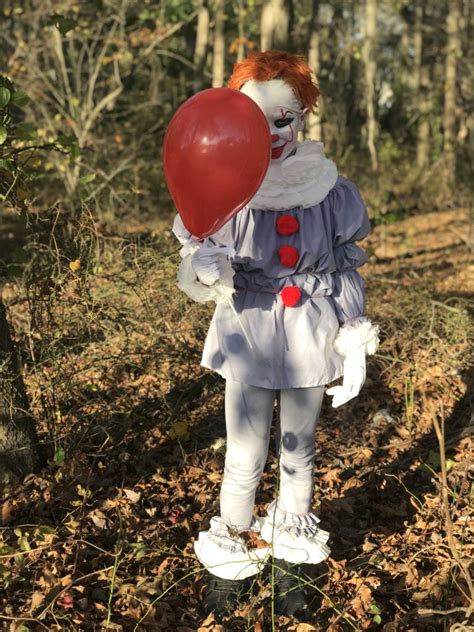 Halloween 2019: Easy No-Sew DIY Pennywise Costume For Kids