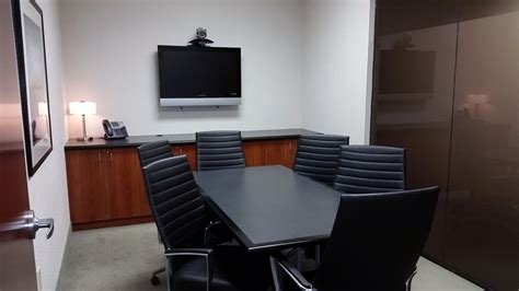 small conference room - American Executive Centers