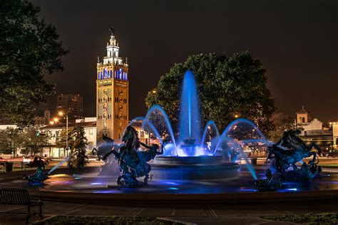 The Country Club Plaza Photograph by Mark Warren - Fine Art America