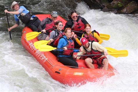 Nantahala River Whitewater Rafting & Kayaking - North Carolina | Fast Rivers