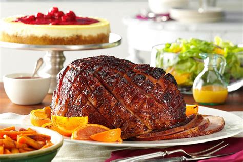 Your Ultimate Guide to Christmas Ham | Christmas ham, Easy glaze recipe ...