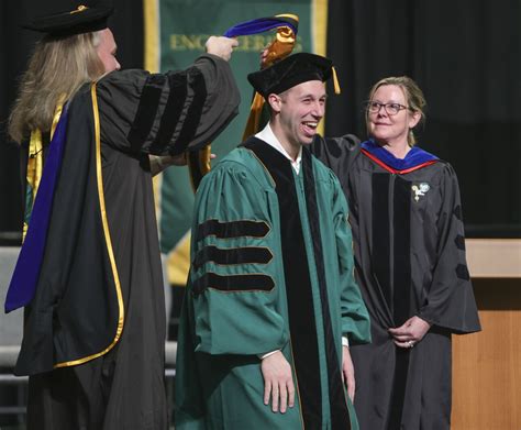 PHOTOS: NDSU holds winter commencement ceremonies - InForum | Fargo ...