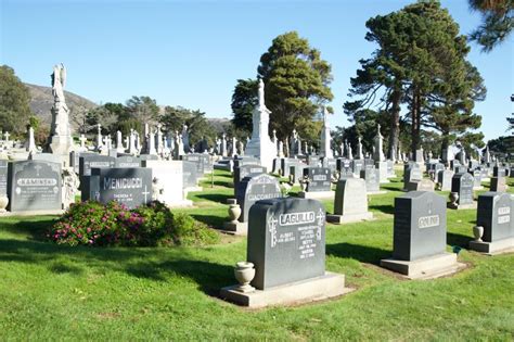 Why Are There So Many Graves in Colma? And So Few in San Francisco? | KQED