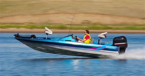 Why Should Boaters Slow Down While Passing Recreational Fishing Boats ...