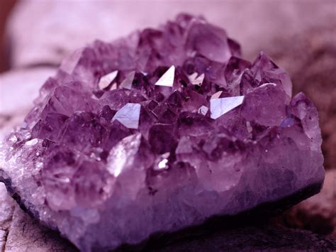 Amethyst Crystal Spiritual Meanings | KarinasTarot.com