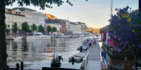 Arendal Old Town in Norway editorial photo. Image of homes - 255708816