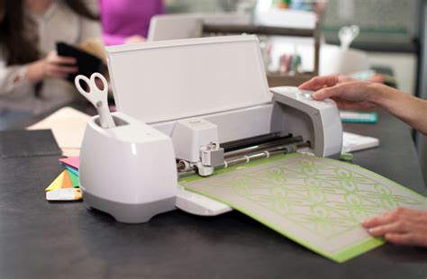 Cricut electronic cutting machine: the best DIY crafting tool – Mom Life in the PNW