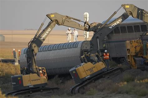 Investigators say poor track conditions caused a 2021 Amtrak derailment ...