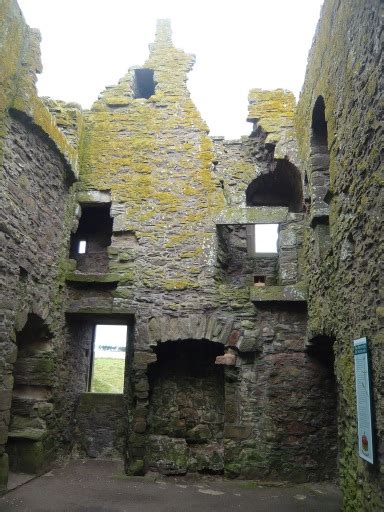 Dunnottar Castle, Scotland: Secrets, History and Pictures