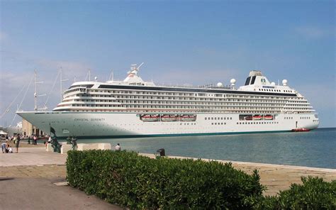 Crystal Serenity | Crystal serenity, Luxury cruise ship, Caribbean cruise