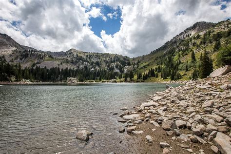 Twin Lakes Hike | Outdoor Project