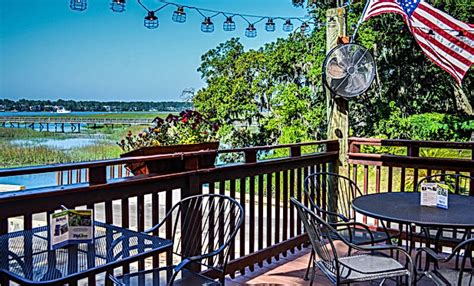 BEST PLACES FOR WATERFRONT DINING Hilton Head Island | This Week on ...