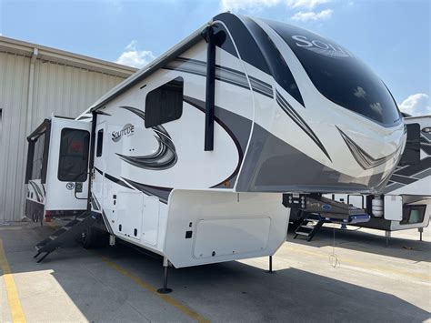 2022 Grand Design Solitude 310GK-R RV for Sale in Oklahoma City, OK 73127 | 96108 | RVUSA.com ...