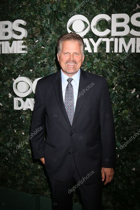 Actor Robert Newman – Stock Editorial Photo © Jean_Nelson #126599224