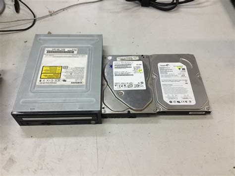 Quantity - 2 HDD, Various Brands & Sizes, 3.5”, Not Tested, Sold As Is.