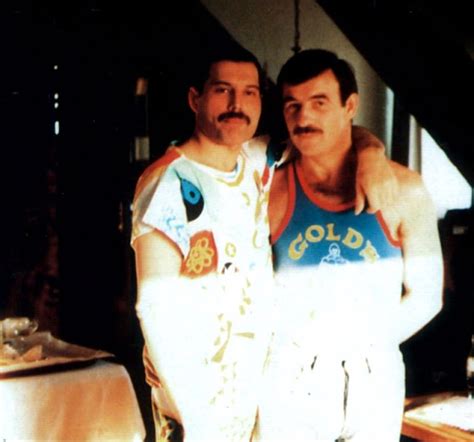 Rare Photos Of Freddie Mercury And His True Love Jim Hutton - Flashbak