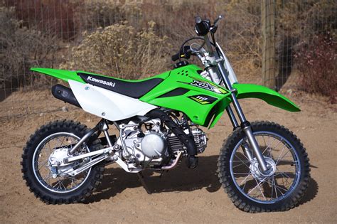 Review of Kawasaki KLX 110 2018: pictures, live photos & description ...