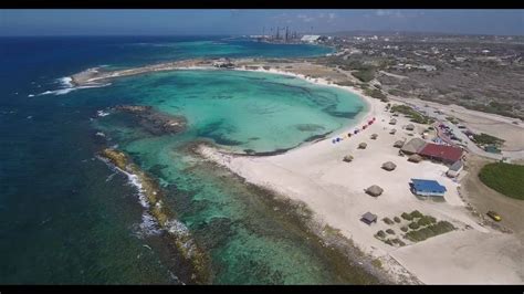 Baby Beach (Aruba) Filmed with a drone - YouTube