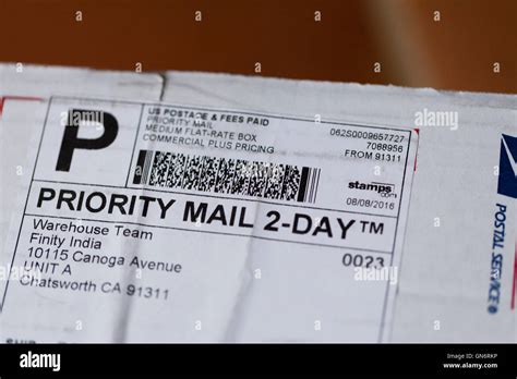 USPS Priority Mail 2-Day shipping label on package ( priority mail ...