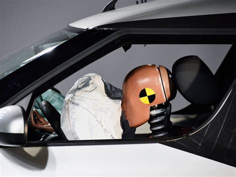 The Insane Physics of Airbags | WIRED