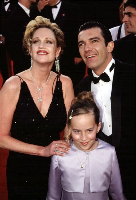 Melanie Griffith Antonio Banderas And Their Daughter Arriving At The Academy Awards March 2000 ...