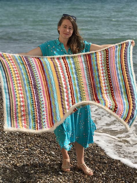 Seaside Stash Busting Blanket – Week 35 – Coastal Crochet | Crochet, Crochet blanket patterns ...