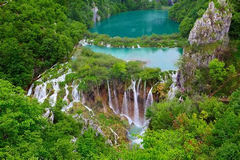 Croatia-Plitvice-lakes-national-park-Nature mountain forest landscape waterfall-ultra HD-4k ...