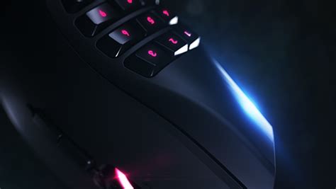 Razer Naga Epic Chroma on Behance