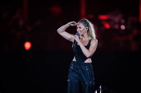 Helene Fischer wears a luxury wardrobe at a mega concert - Celebrity Gossip News