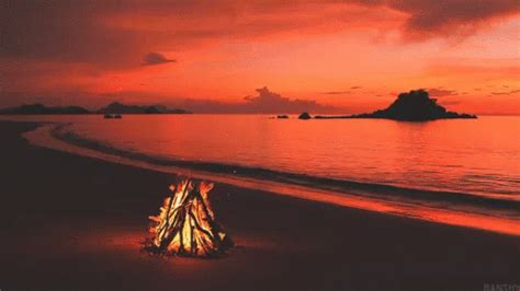 Quiet Sunset GIF - Quiet Sunset Sky - Discover & Share GIFs