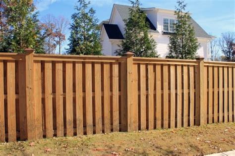 Top 70 Best Wooden Fence Ideas - Exterior Backyard Designs