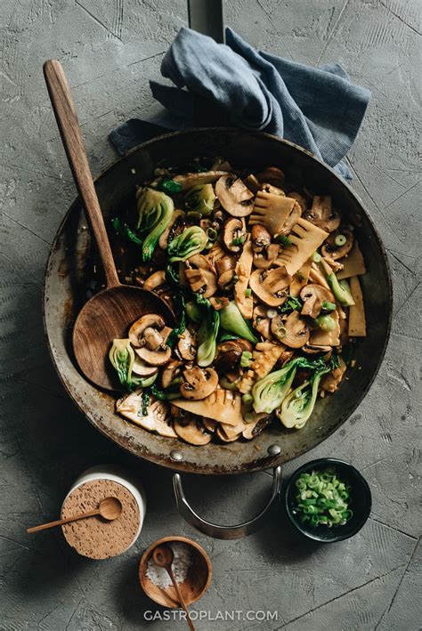 Chinese Mushroom Stir-Fry - Gastroplant