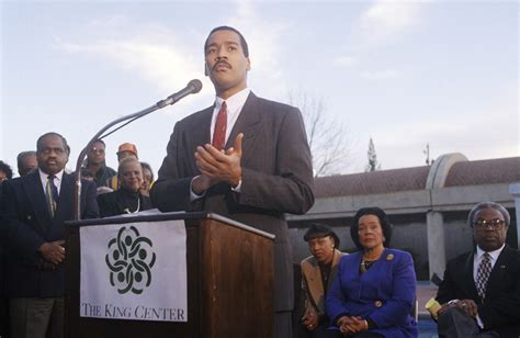 Dexter Scott King, Son of the Rev. Martin Luther King Jr., Dies of Cancer at 62 | NTD