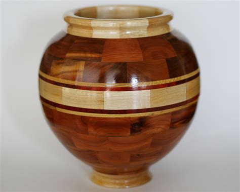 Maple and Cedar segmented bowl #woodturninglathepictures | Wood turning, Wood vase, Wood turning ...