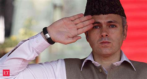 Omar Abdullah: Omar Abdullah hit out at Mehbooba over her Independence ...