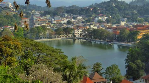 Kandy Lake - Attractions in Kandy - The Radh, Kandy