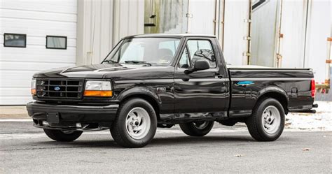 Here's Why You Need To Buy A 1995 Ford F-150 SVT Lightning Muscle Truck ...