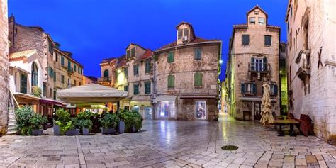 Premium Photo | Old town of split croatia