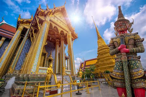 Wat Phra Kaew | Complete City Guides Travel Blog