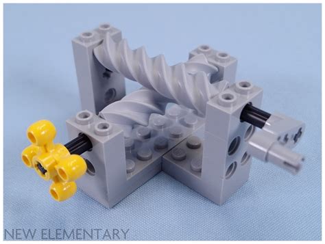 LEGO® parts 73763, 73764 & 3863: A worm gear family | New Elementary ...