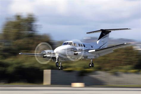 TURBOPROP: Word Largest operating Turboprop Aircraft | Aviglo