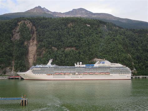 Best Alaska Cruise Ports - A Full Guide For Discerning Travelers